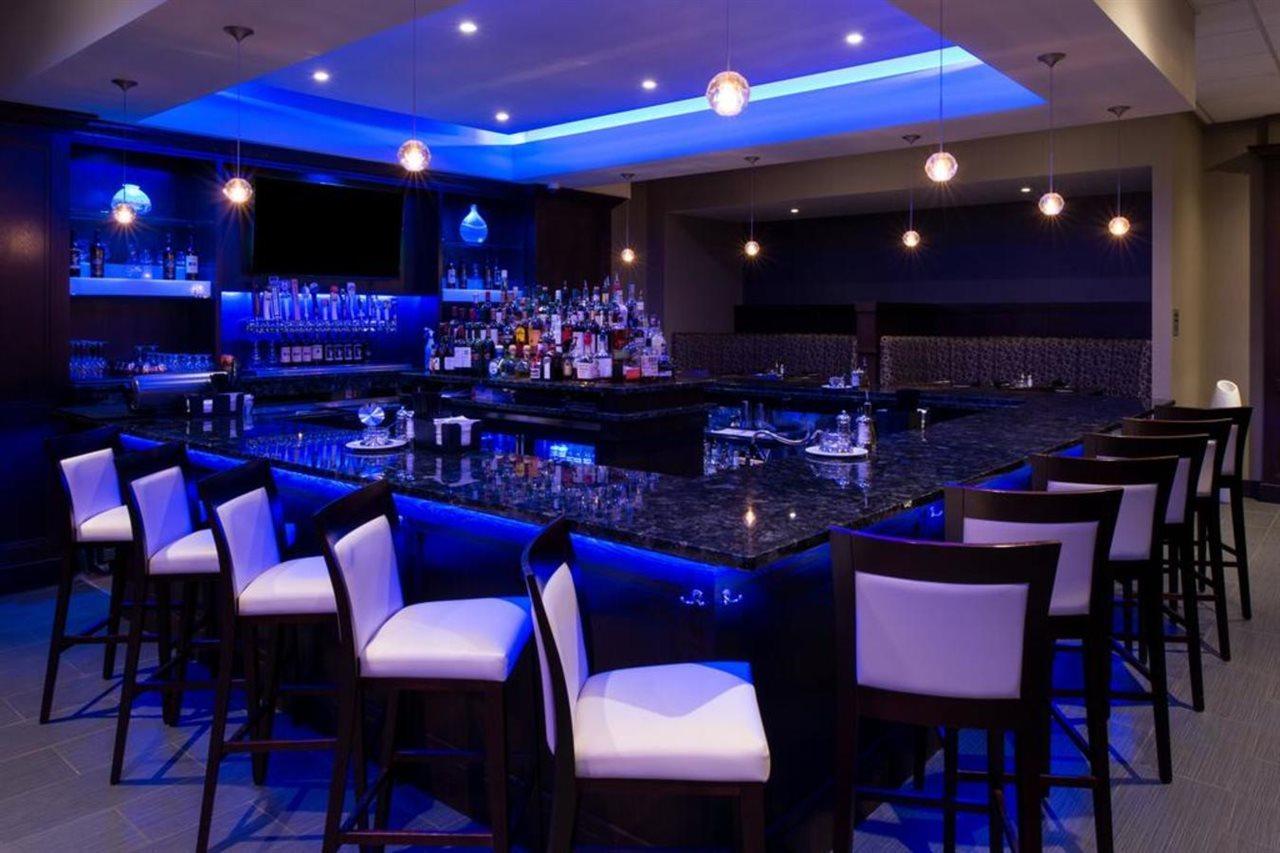 Holiday Inn & Suites - Farmington Hills - Detroit Nw By Ihg Екстер'єр фото