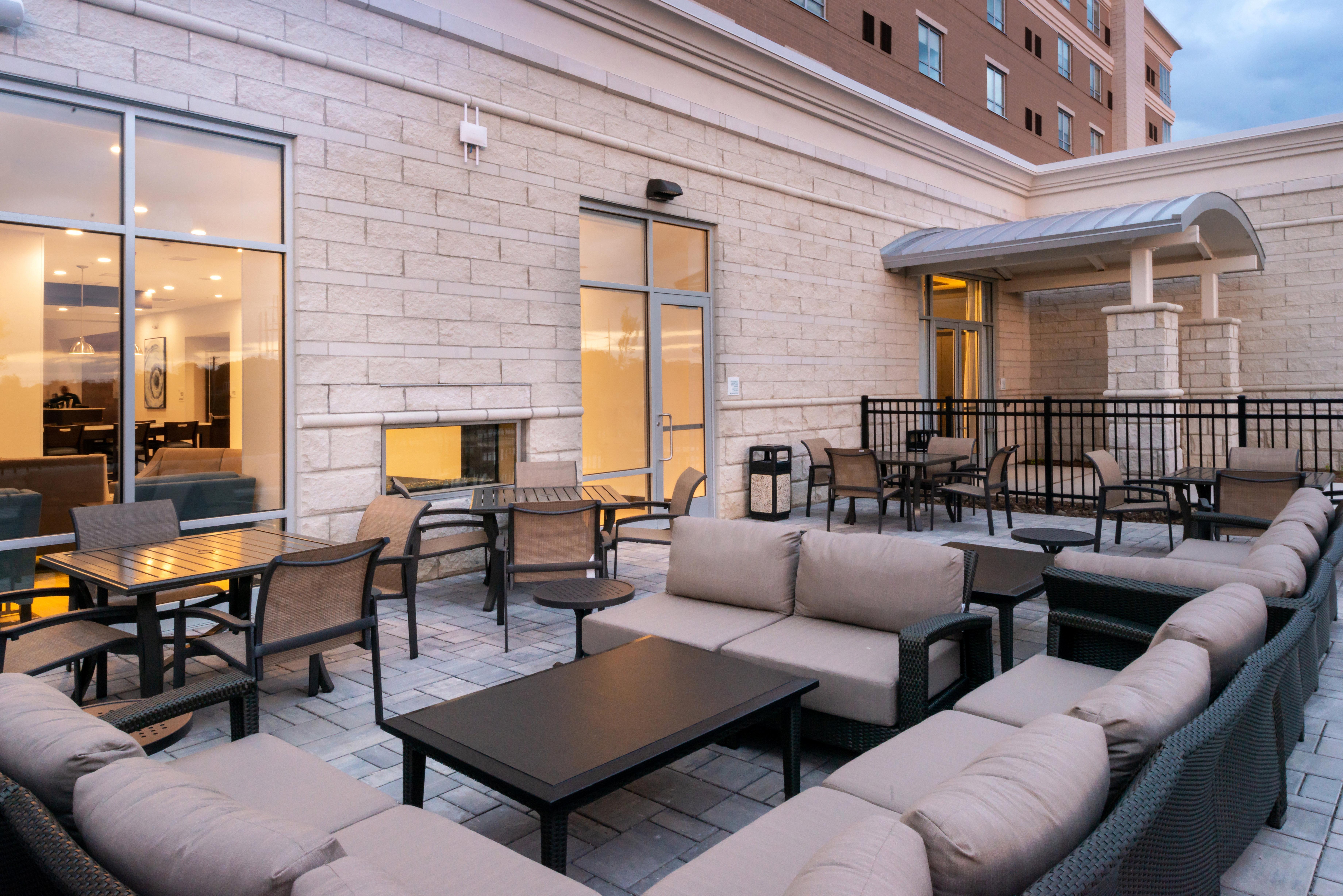 Holiday Inn & Suites - Farmington Hills - Detroit Nw By Ihg Екстер'єр фото