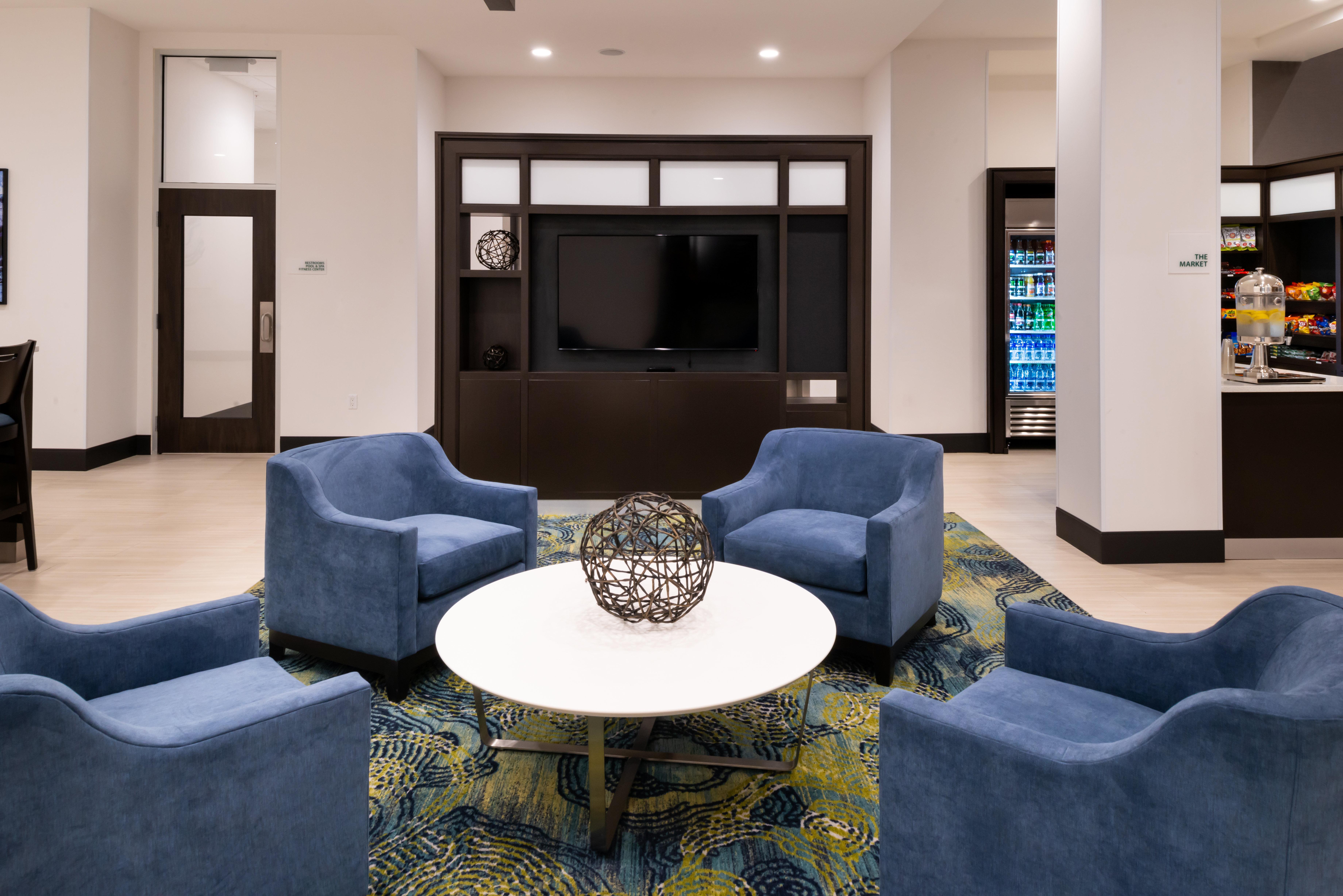 Holiday Inn & Suites - Farmington Hills - Detroit Nw By Ihg Екстер'єр фото