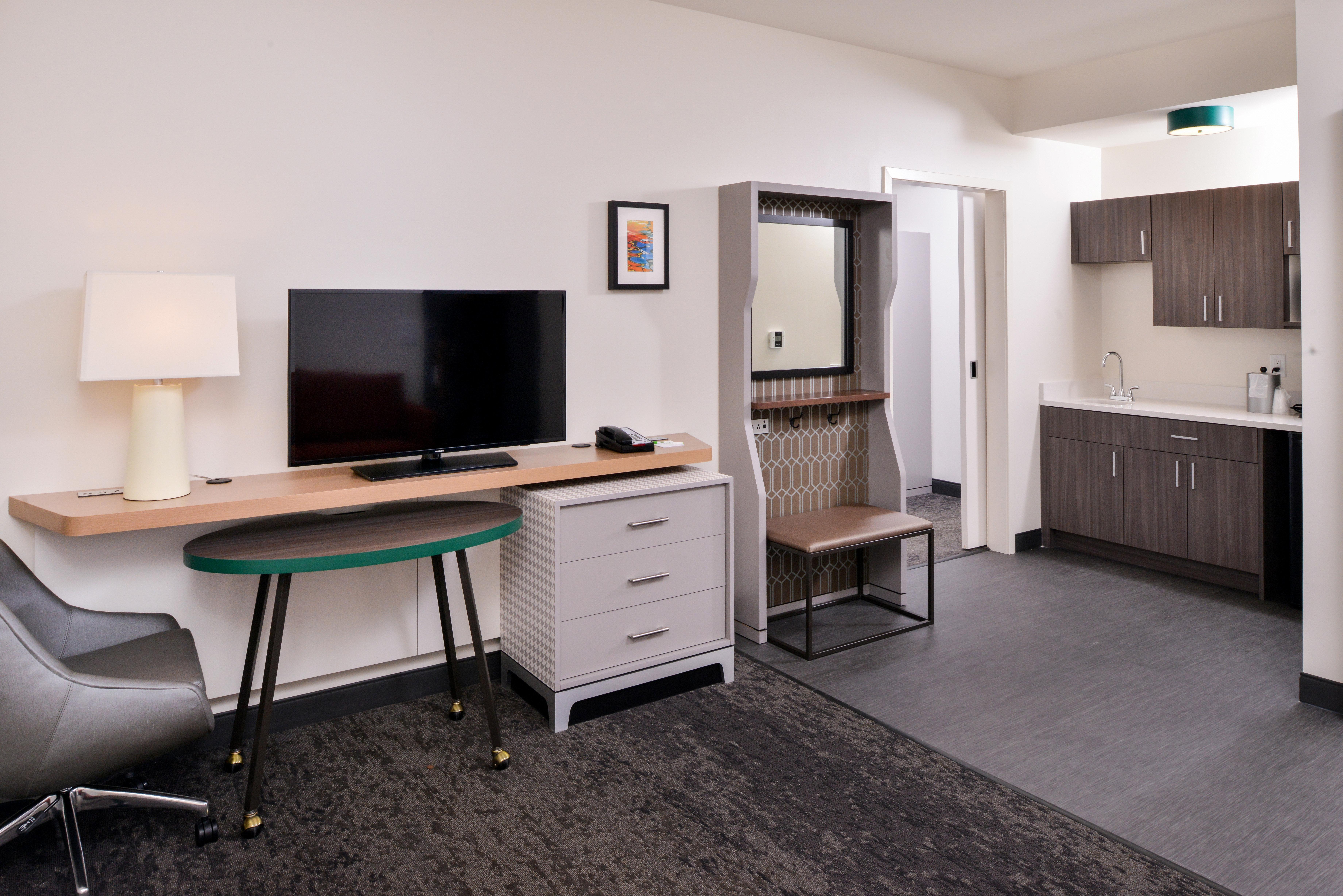 Holiday Inn & Suites - Farmington Hills - Detroit Nw By Ihg Екстер'єр фото