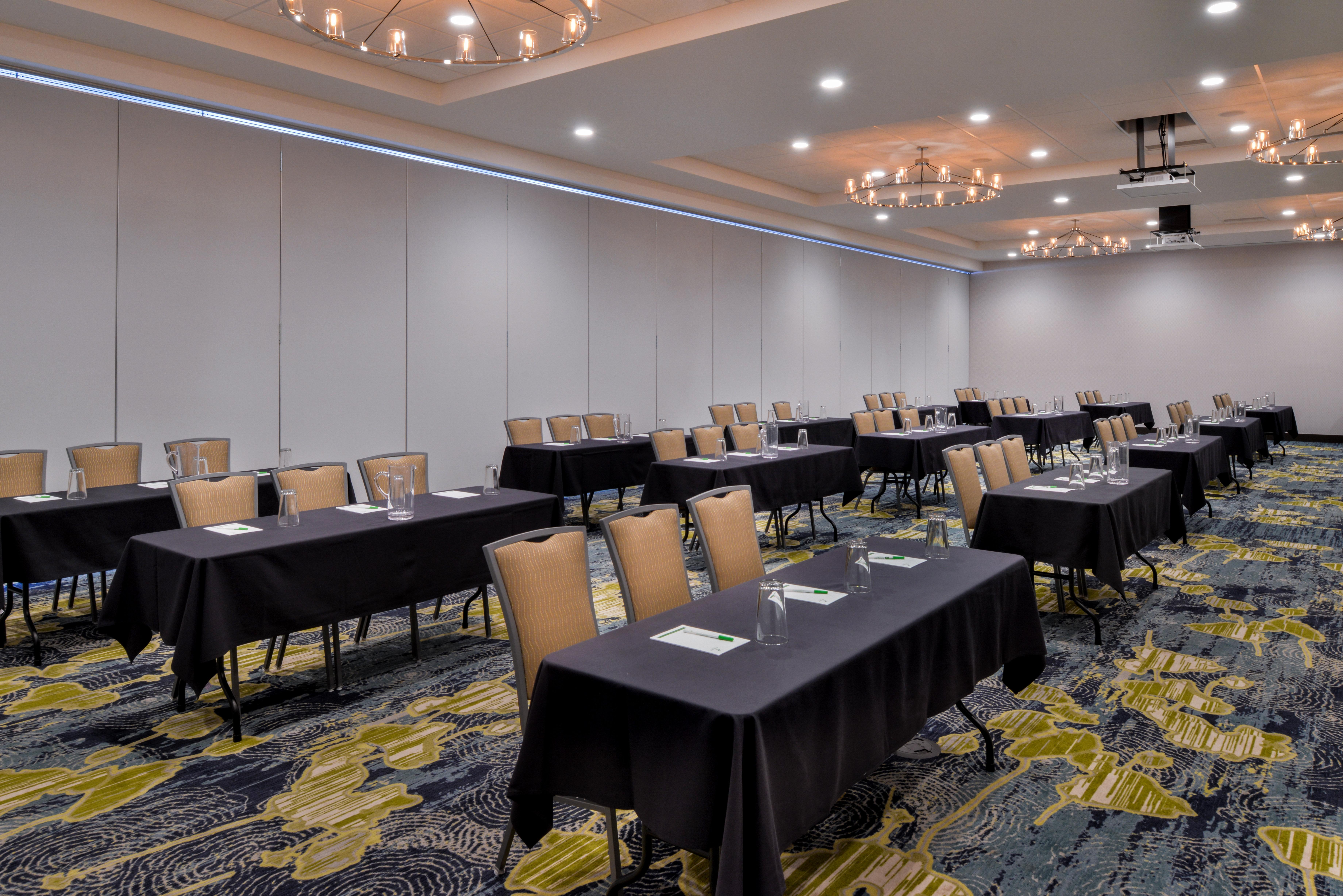 Holiday Inn & Suites - Farmington Hills - Detroit Nw By Ihg Екстер'єр фото