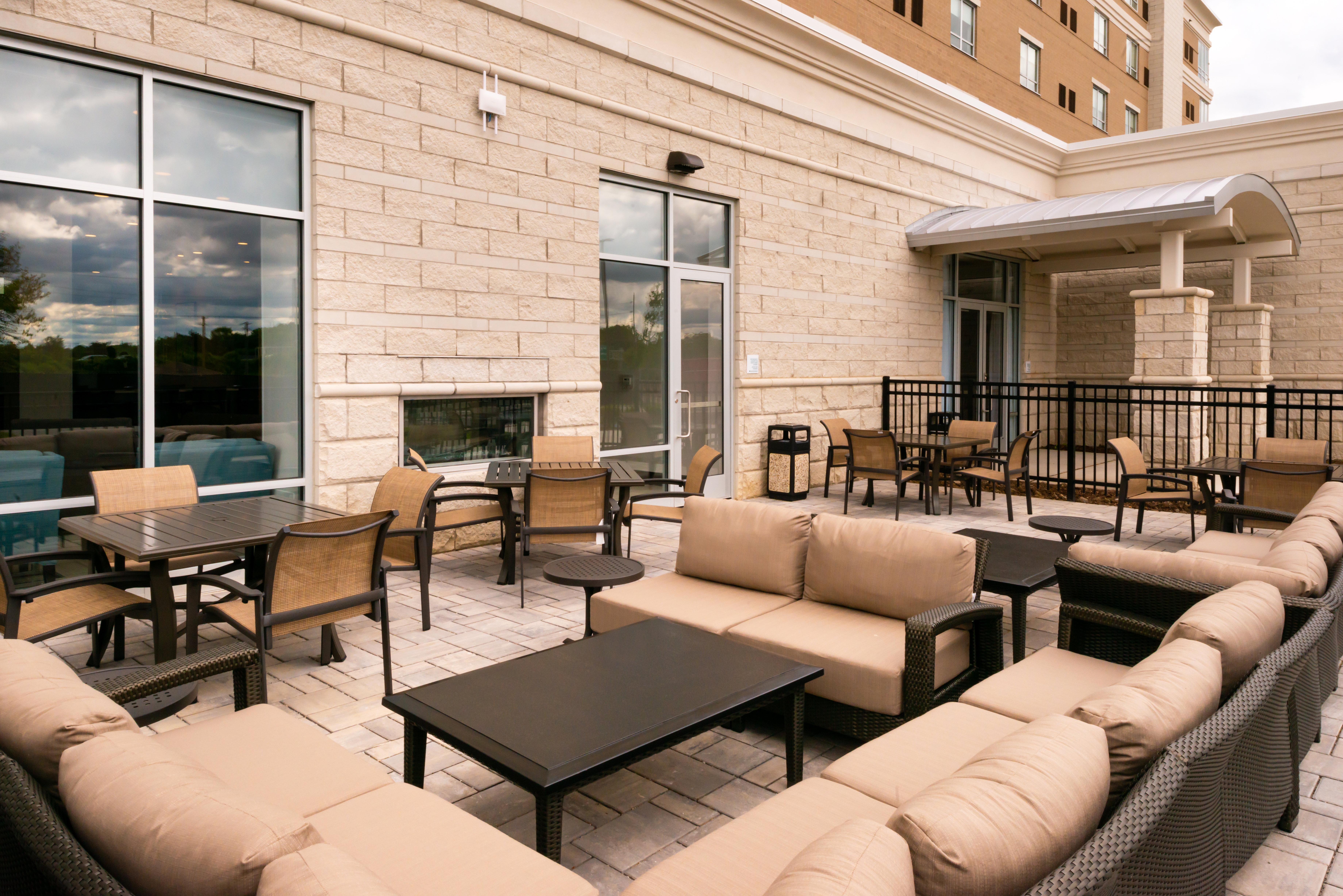 Holiday Inn & Suites - Farmington Hills - Detroit Nw By Ihg Екстер'єр фото