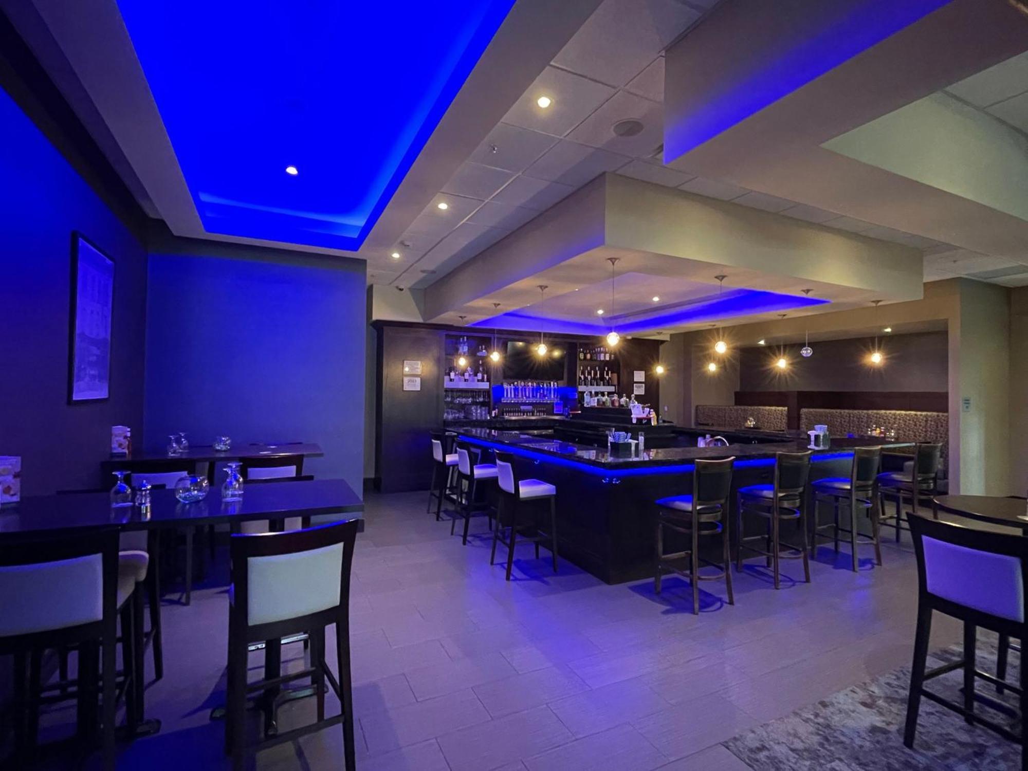 Holiday Inn & Suites - Farmington Hills - Detroit Nw By Ihg Екстер'єр фото